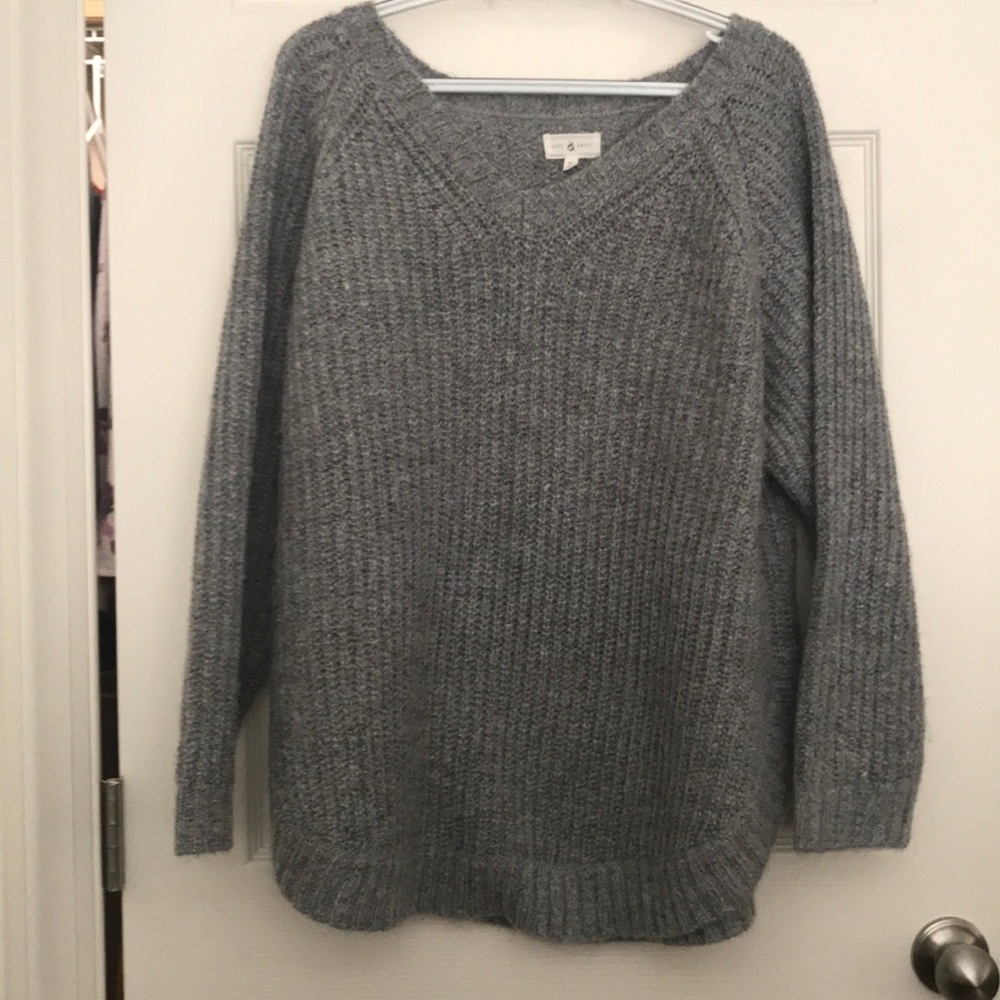 Grey sweater